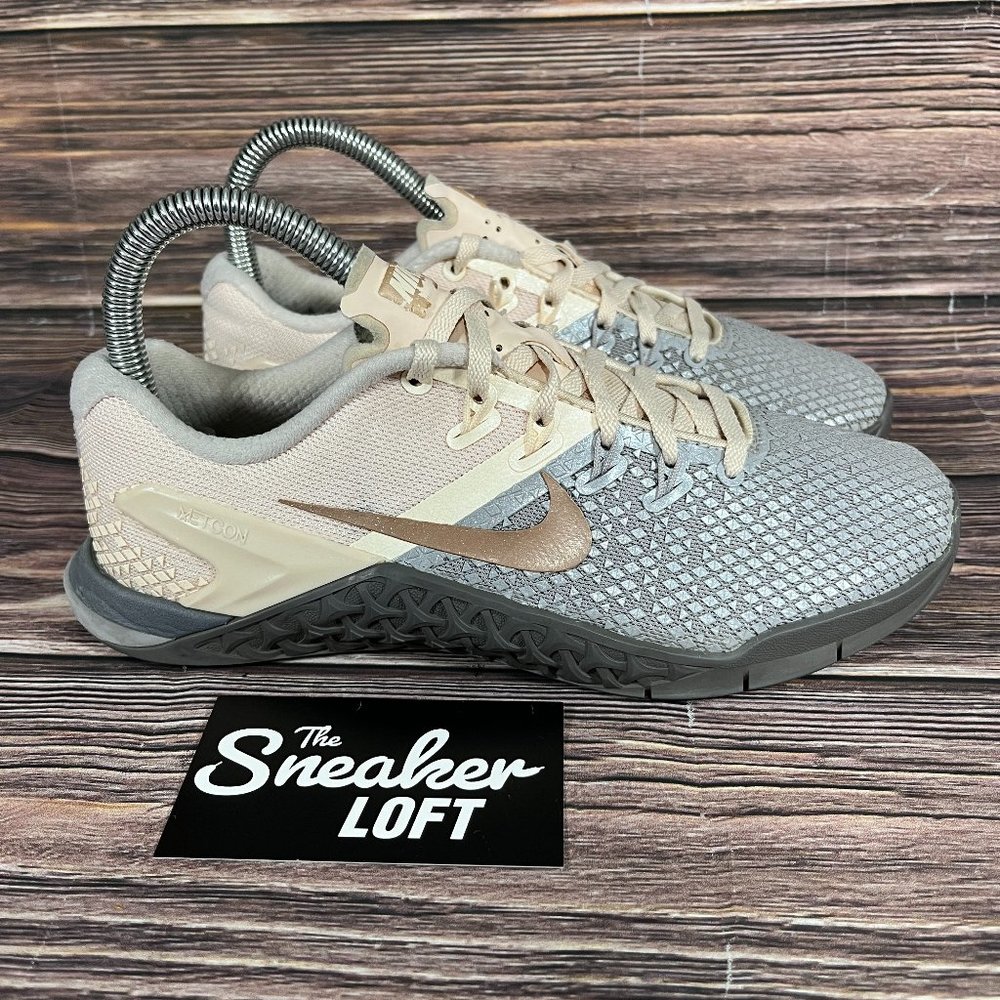 Nike Metcon 4 XD Mtlc Women's Athletic Training Shoes